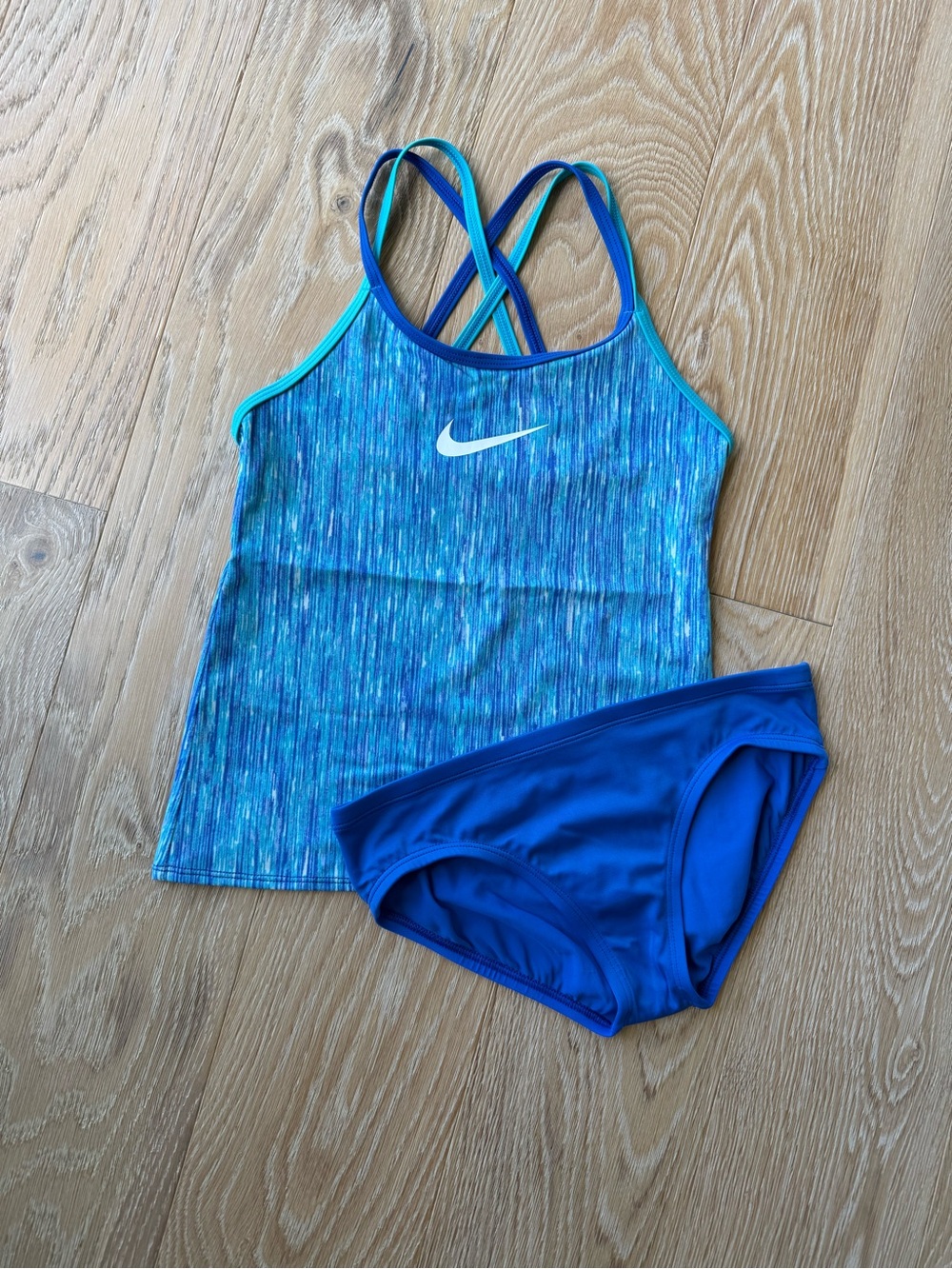 Nike Girls' Blue & Teal One-Piece Style Swim Set